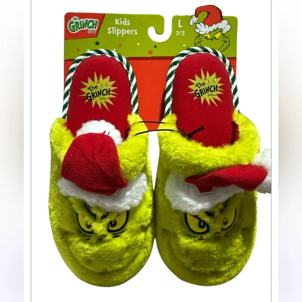 The Grinch Kids‎ Christmas Slippers NWT